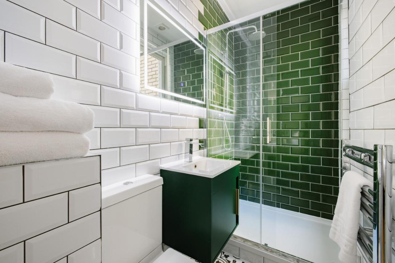 The York Apartment Лондон Екстериор снимка