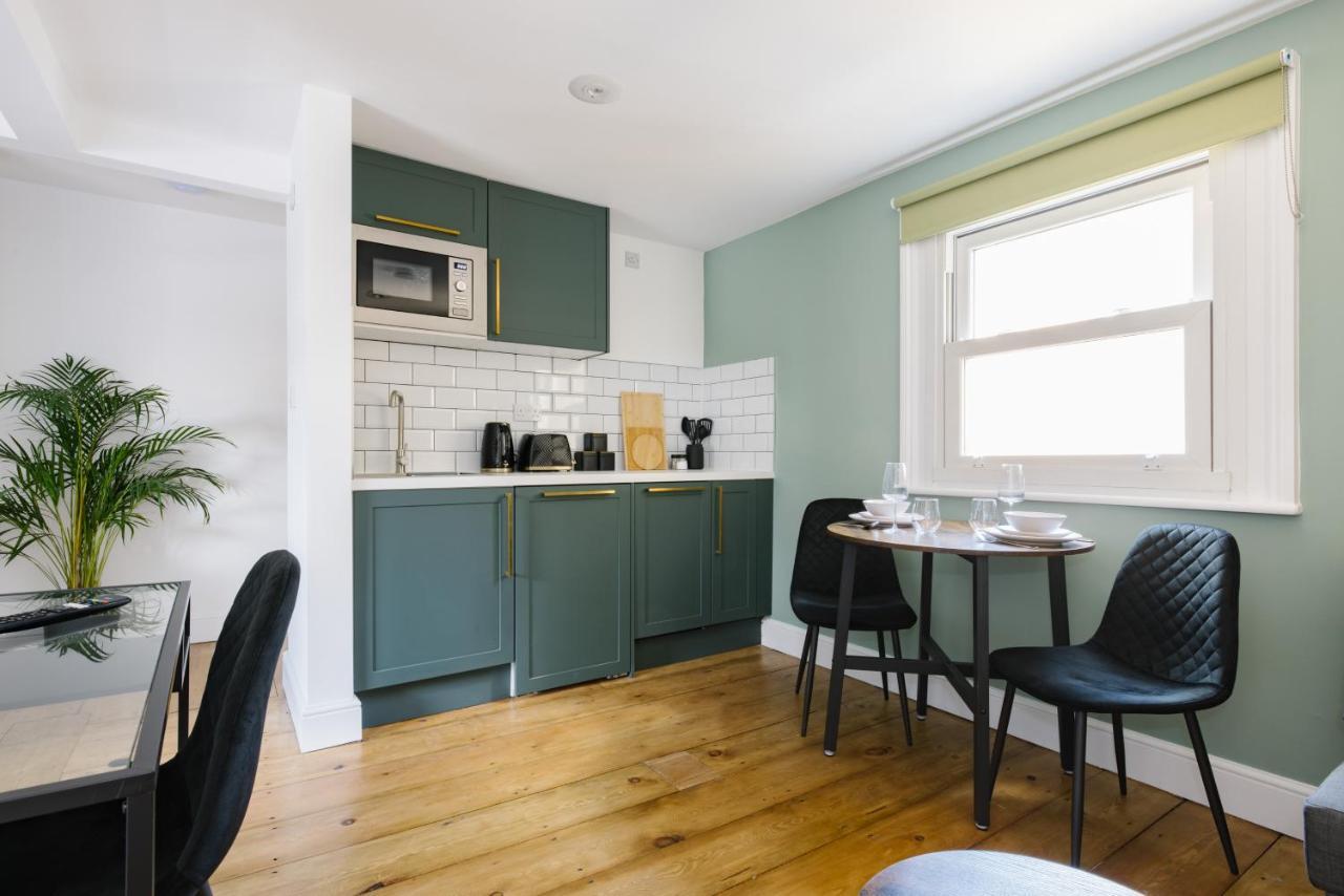 The York Apartment Лондон Екстериор снимка