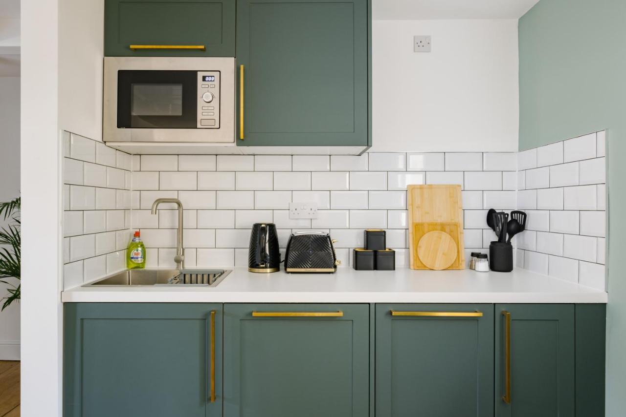 The York Apartment Лондон Екстериор снимка